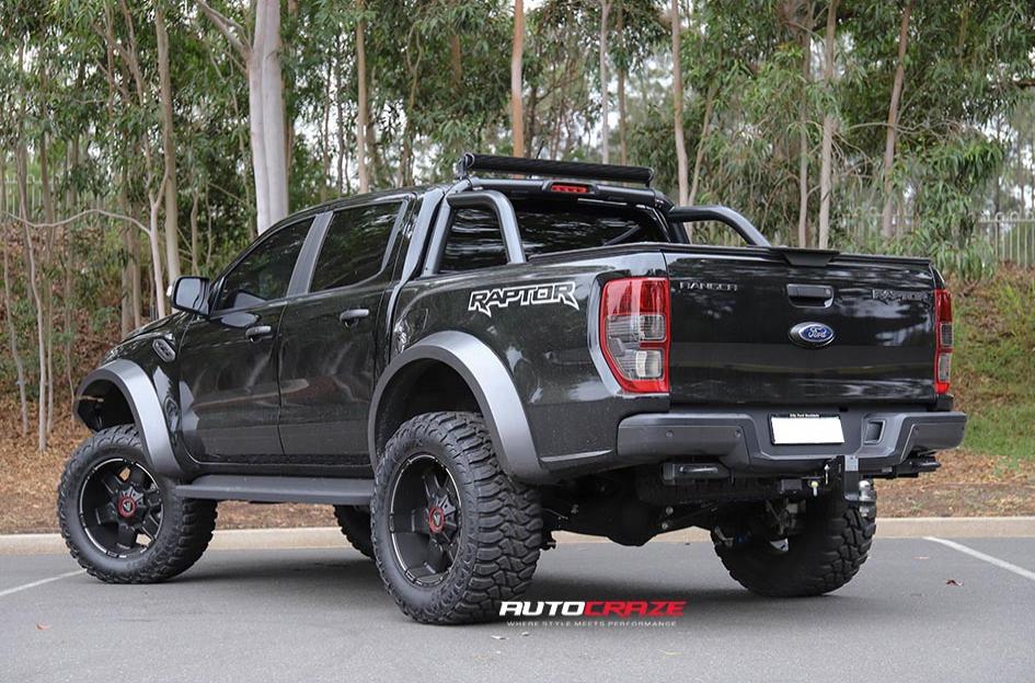 FORD RANGER RAPTOR AB811 SATIN BLACK GLOSS INSERTS